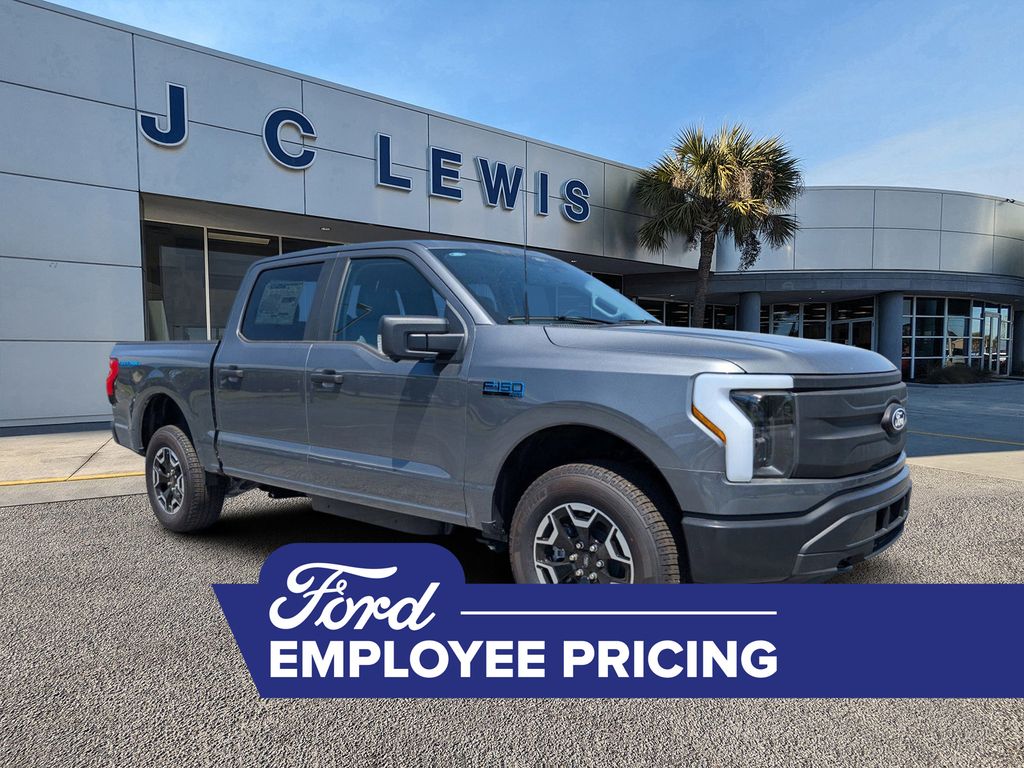 2024 Ford F-150 Lightning Pro