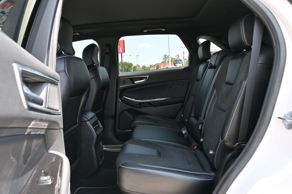 2019 Ford Edge ST White at Durrett Motor Company