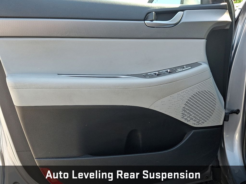 2020 Hyundai Palisade SEL Silver at Luther Ford
