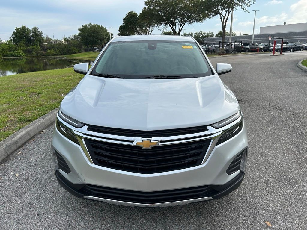 Thumbnail: 2022 Chevrolet Equinox - 9