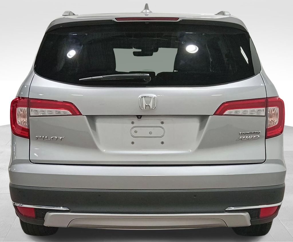 2021 Honda Pilot Touring 7 Passenger