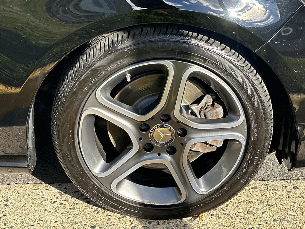 Thumbnail: 2014 Mercedes-Benz CLA - 17