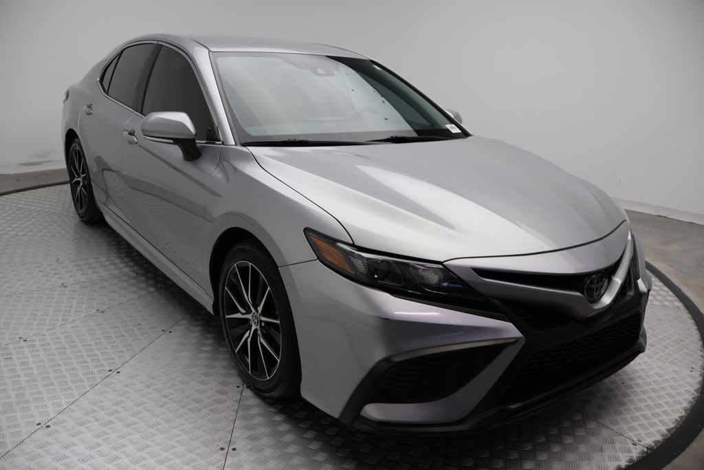Thumbnail: 2023 Toyota Camry - 6