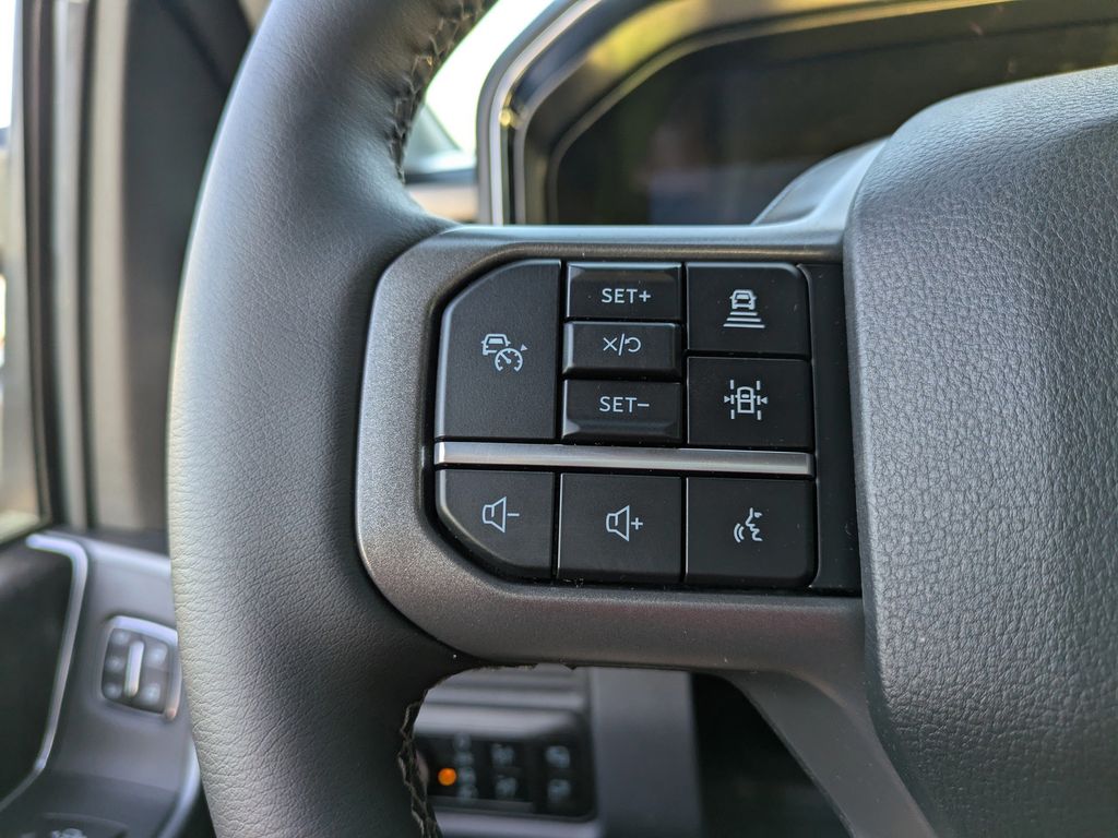 2026 Ford F-350 Super Duty LARIAT