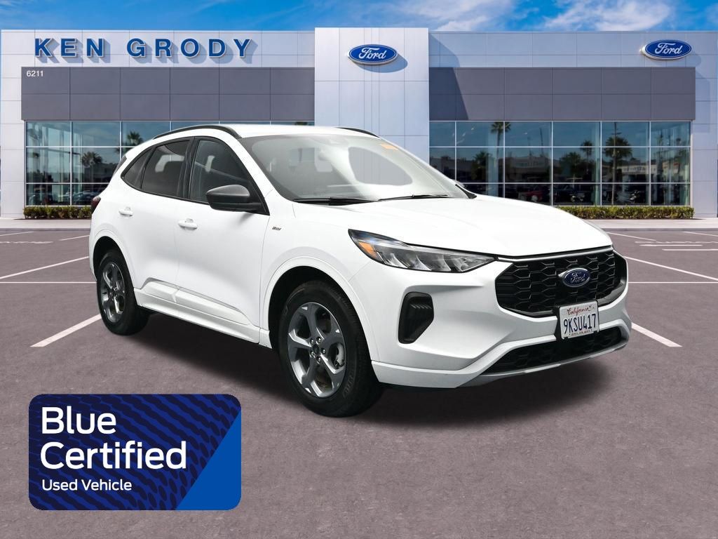 2023 Ford Escape ST-Line AWD