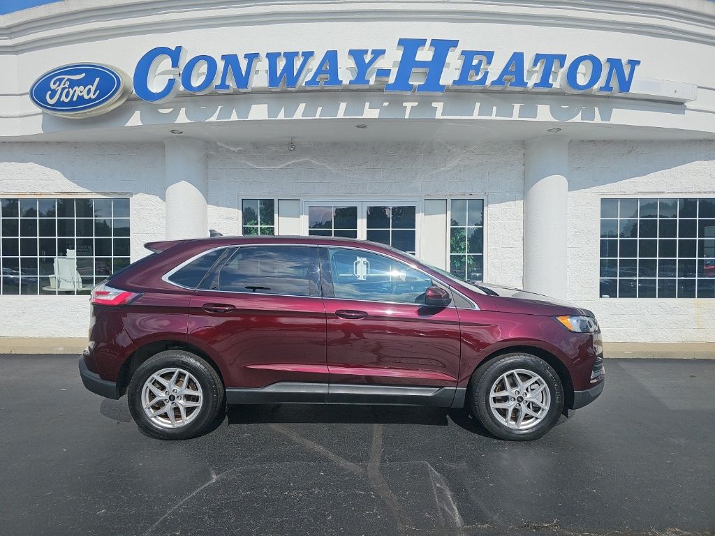Red (Burgundy Velvet Metallic Tinted Clearcoat) 2023 Ford Edge SUV / Crossover All-Wheel Drive 8-Speed Automatic