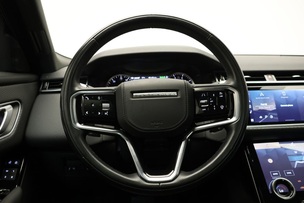 Thumbnail: 2023 Land Rover Range Rover Velar - 17