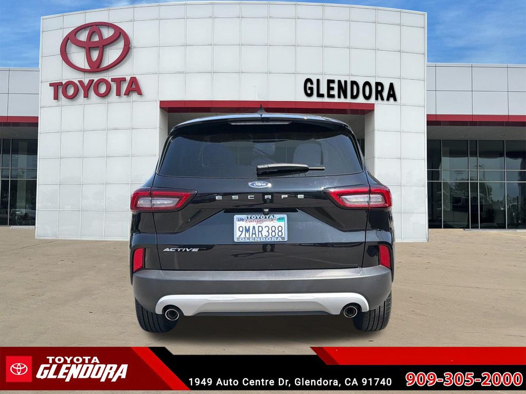 Used 2024 Ford Escape SUV