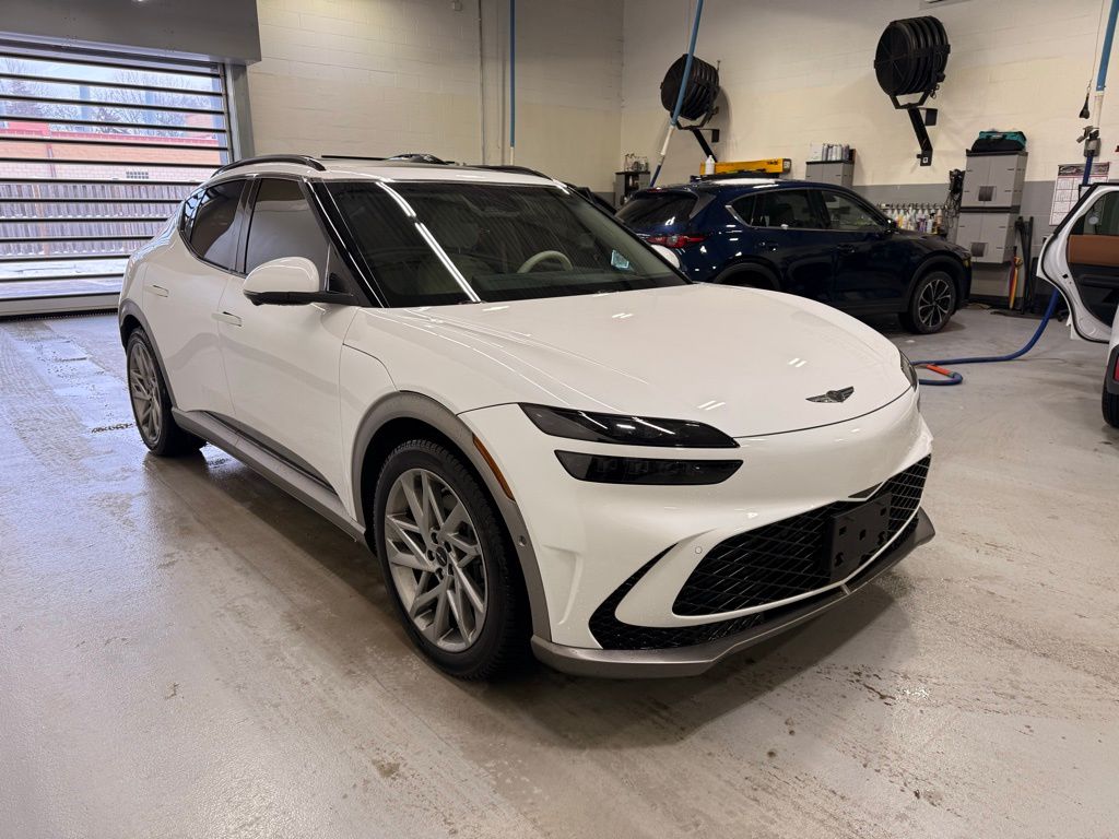 Thumbnail: 2023 Genesis GV60 - 7