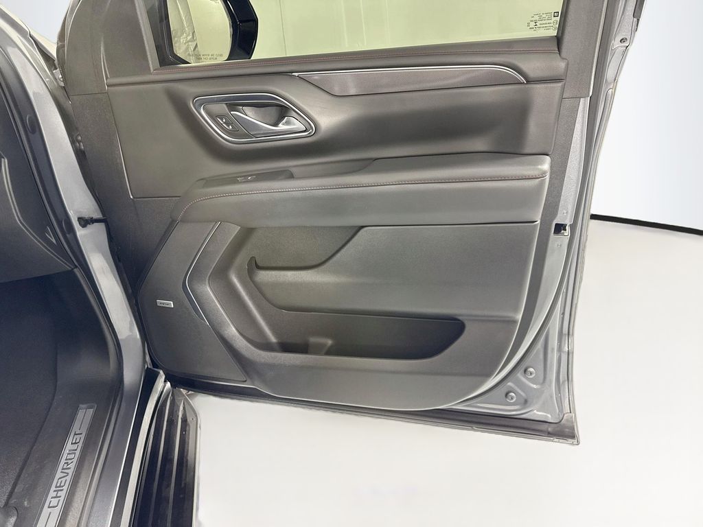 Thumbnail: 2022 Chevrolet Tahoe - 26