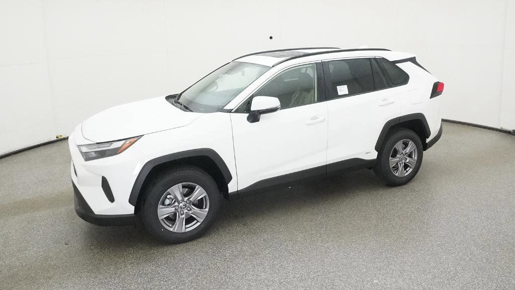 Thumbnail: 2025 Toyota RAV4 - 21