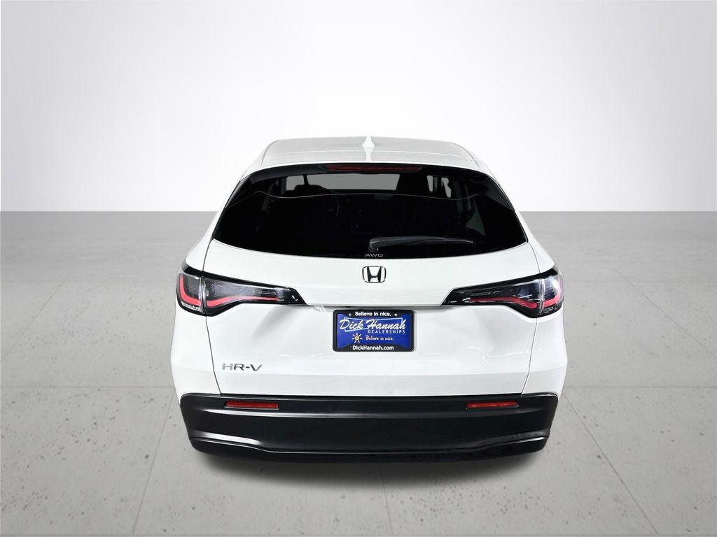 2026 Honda HR-V LX