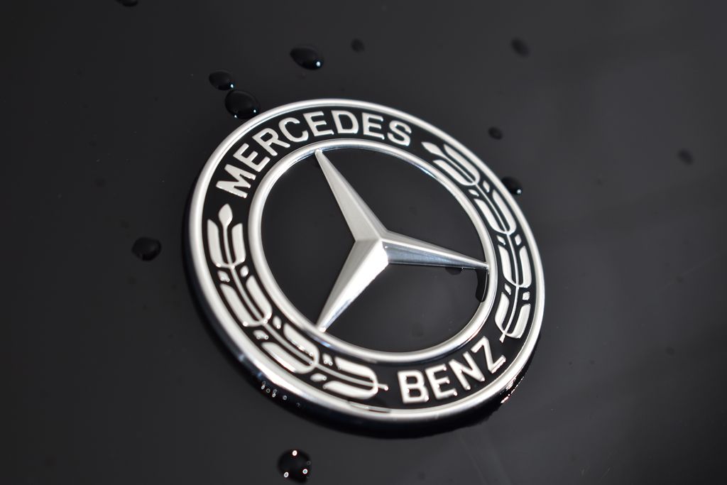 Thumbnail: 2023 Mercedes-Benz E-Class - 10