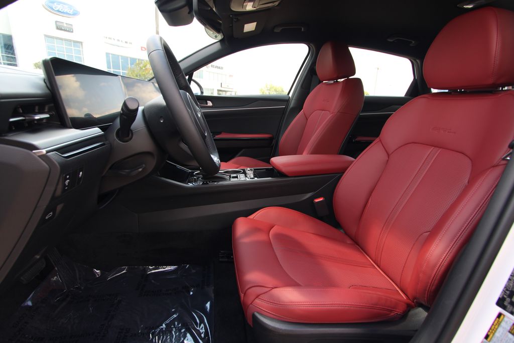 New 2026 Kia K5 Sedan