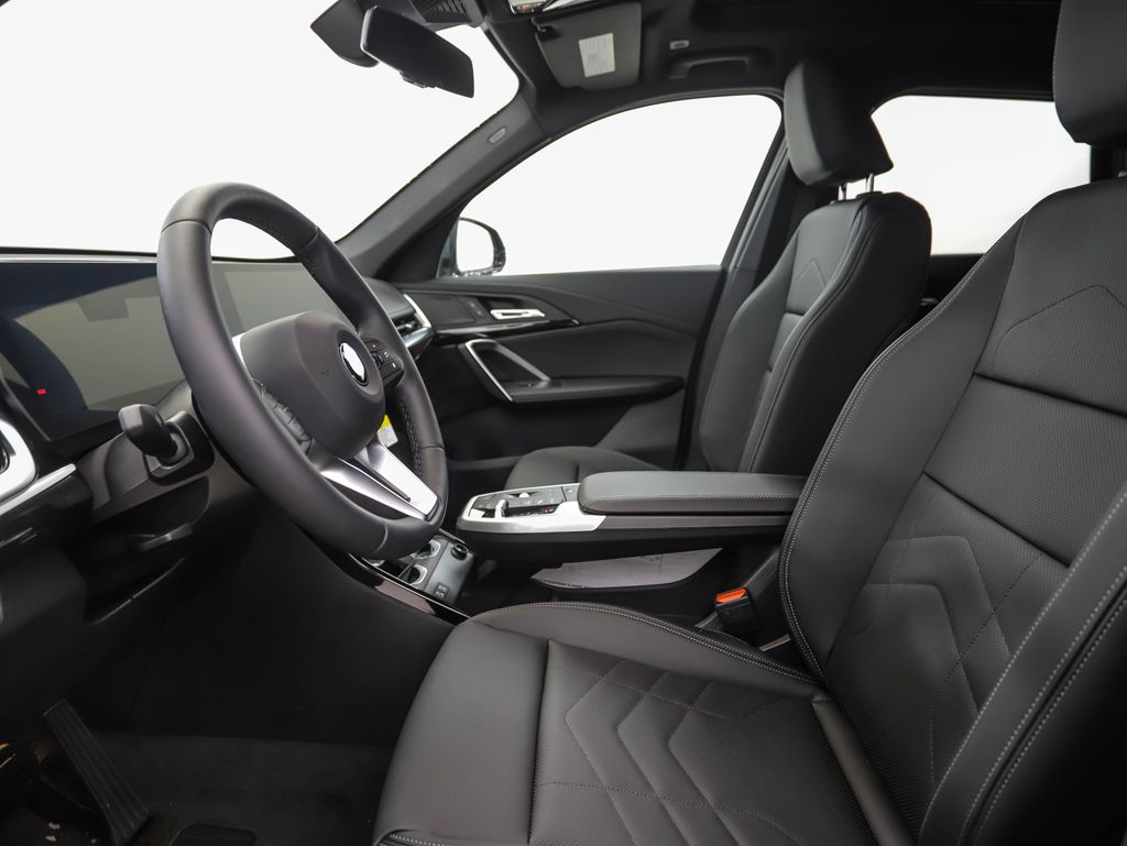 Thumbnail: 2026 BMW X1 - 11