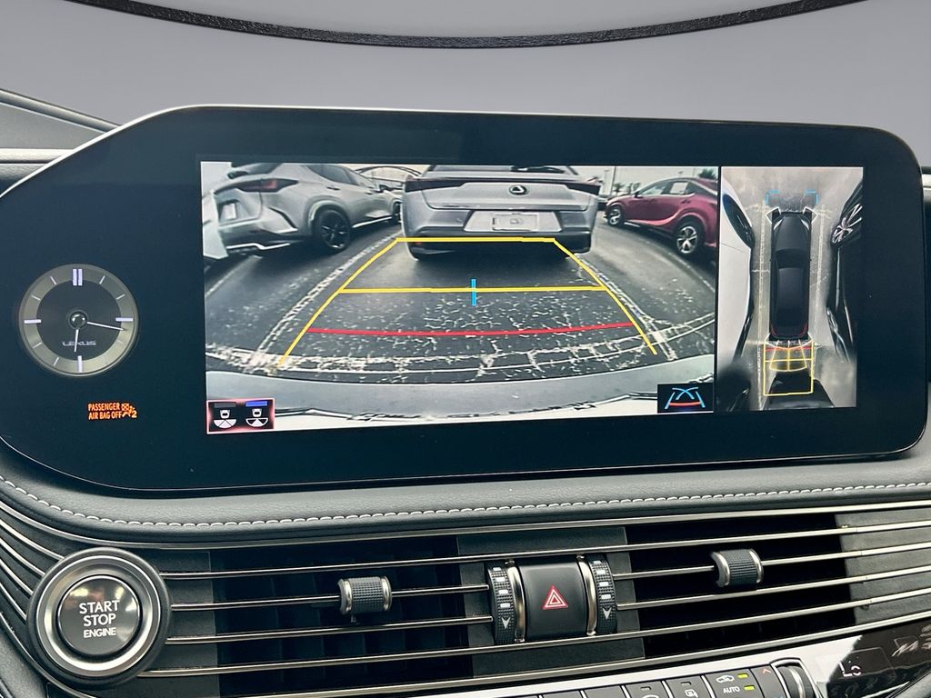 Thumbnail: 2022 Lexus LS - 22