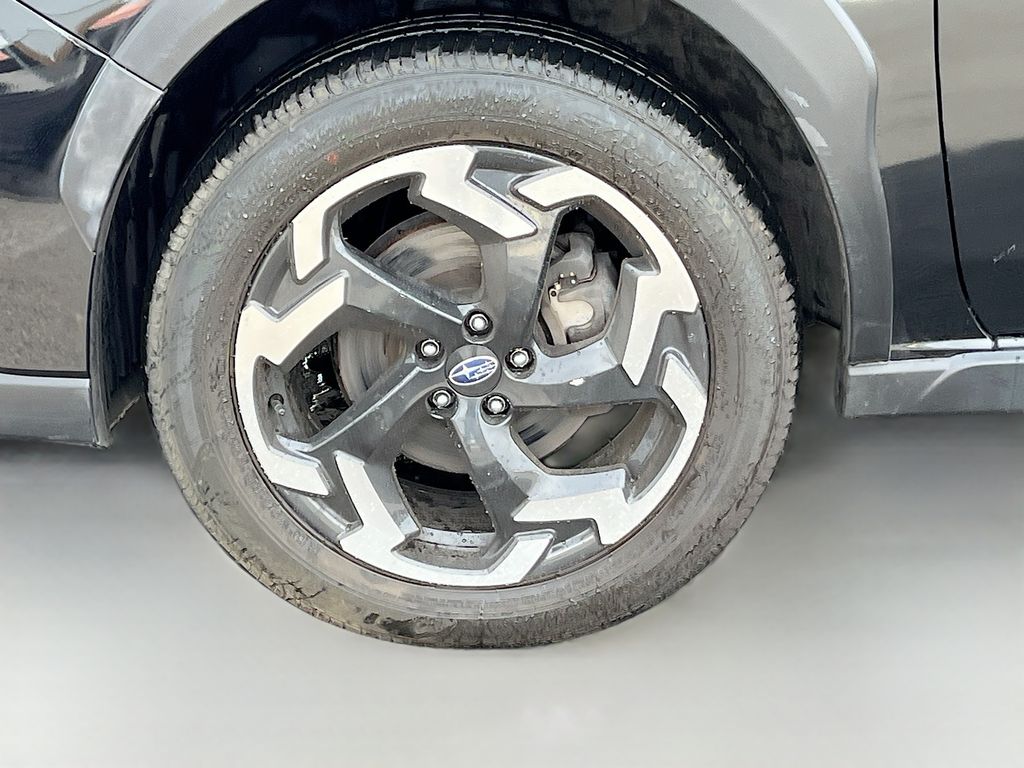 Used 2022 Black Subaru Limited image 31