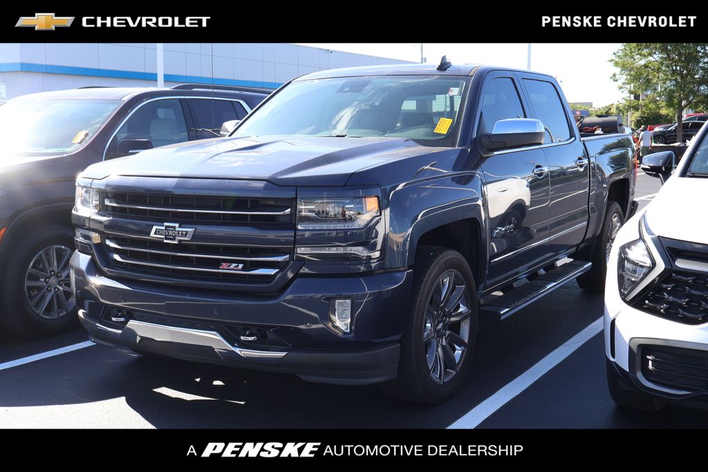 Thumbnail: 2018 Chevrolet Silverado 1500 - 1