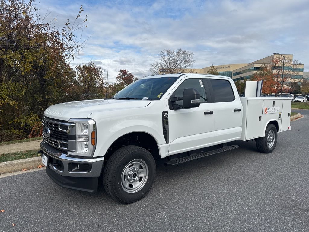 2026 Ford F-350 Chassis XL