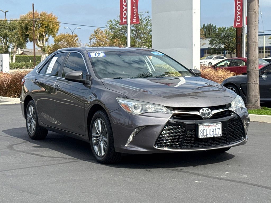 Predawn Gray Mica 2017 Toyota Camry Sedan Front-Wheel Drive 6-Speed Automatic