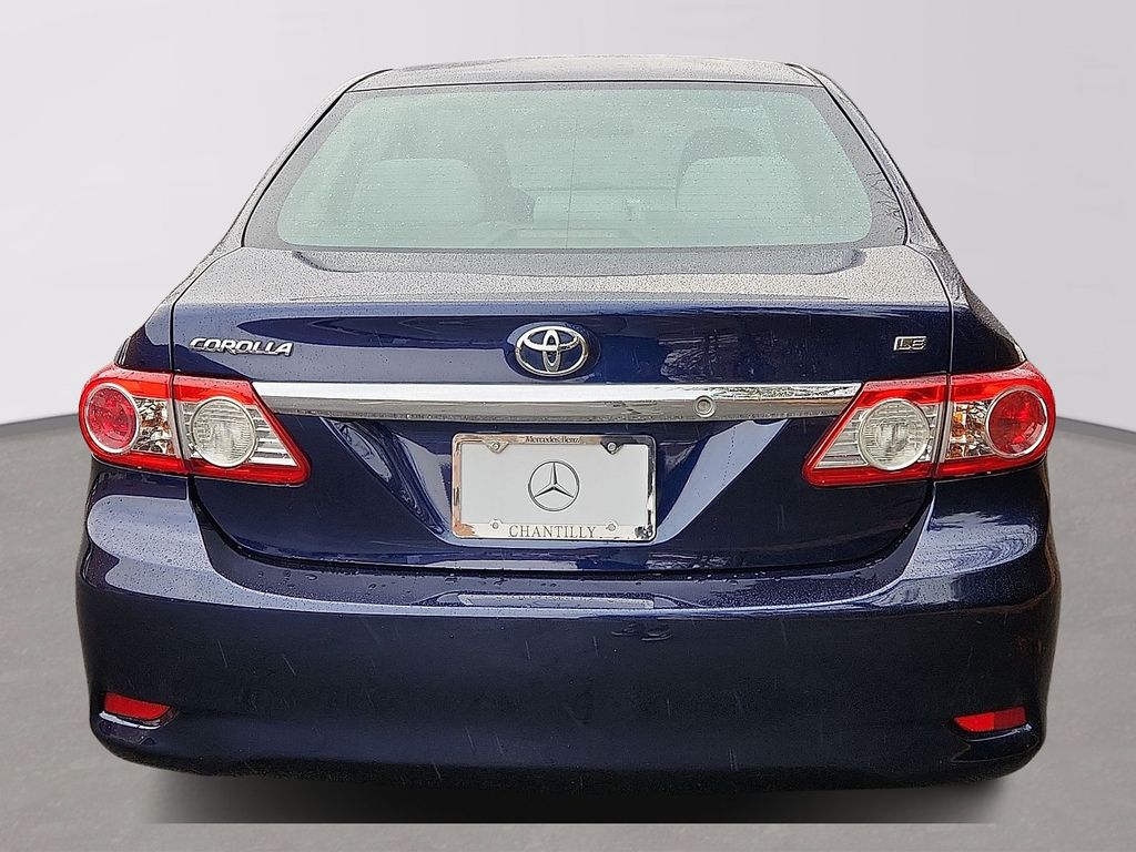 Thumbnail: 2013 Toyota Corolla - 5