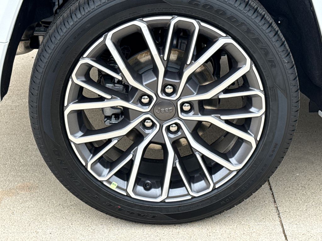 New 2026 Jeep Grand Cherokee SUV