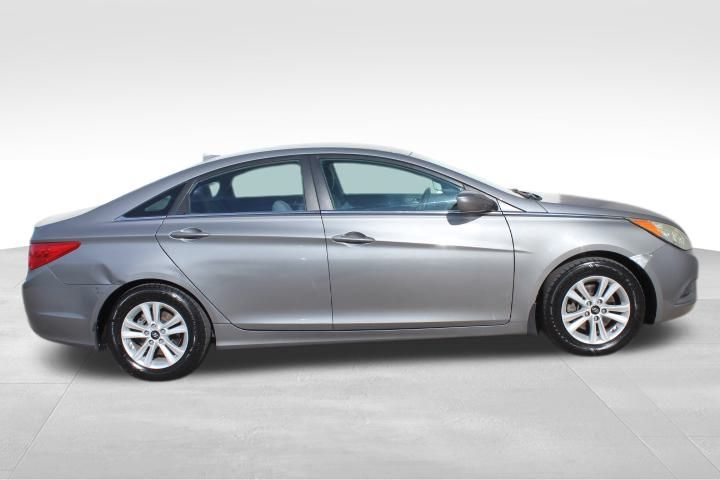 Used Car 2013 Hyundai Sonata  Gls For Sale Under $10,000 In Georgetown, Texas