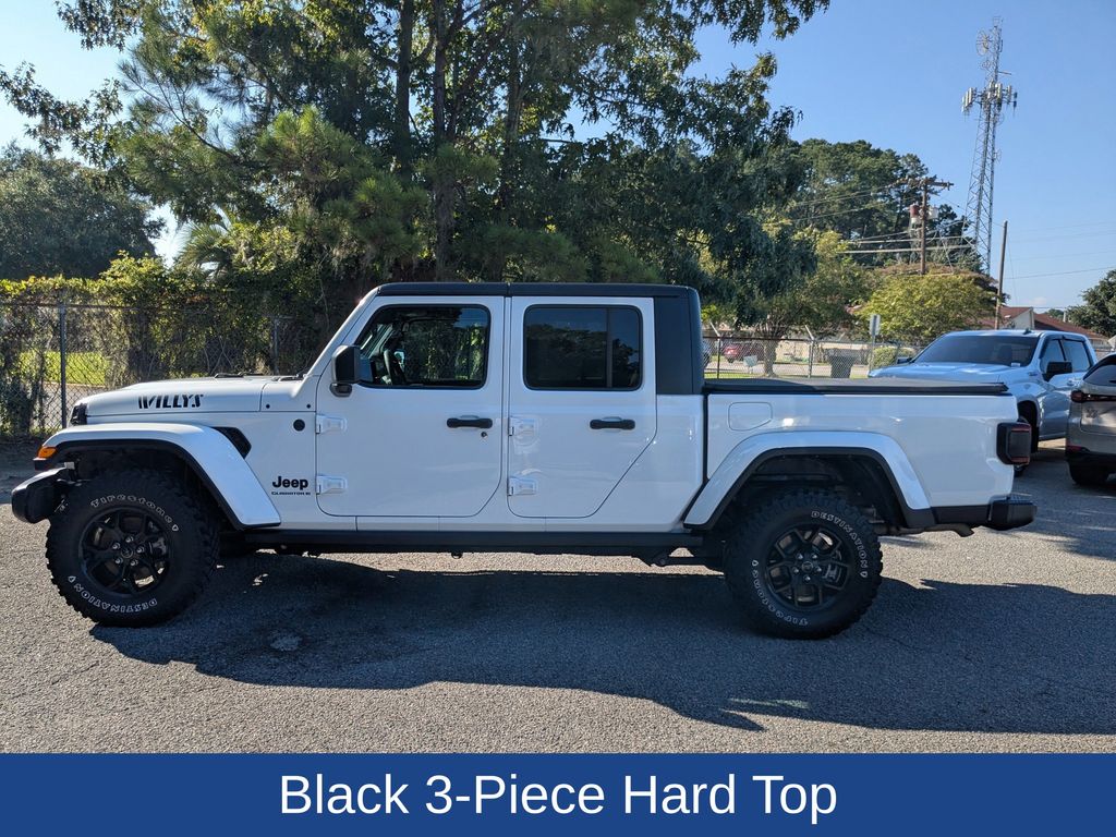 2024 Jeep Gladiator Willys