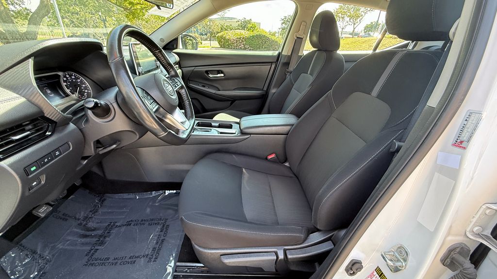 Used 2023 Nissan Sentra SV 4D Sedan