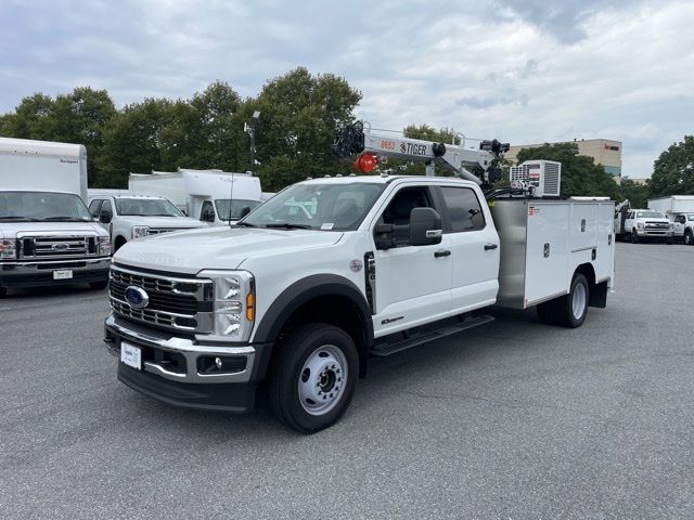 2025 Ford F-550 Chassis XL