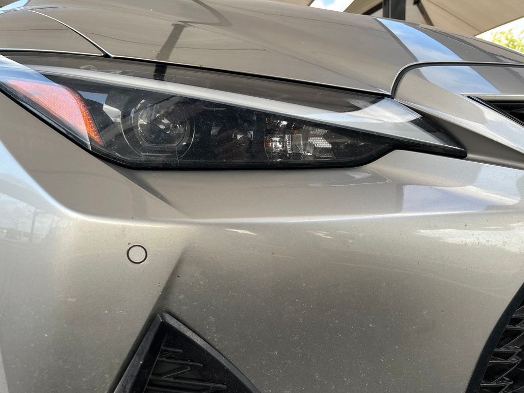 Thumbnail: 2021 Lexus IS - 14