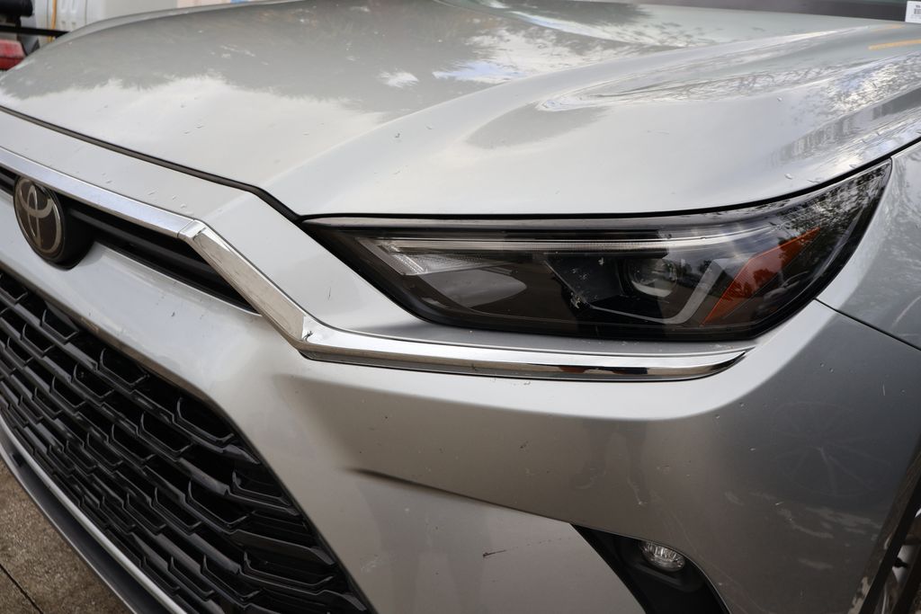 Thumbnail: 2024 Toyota Grand Highlander - 3