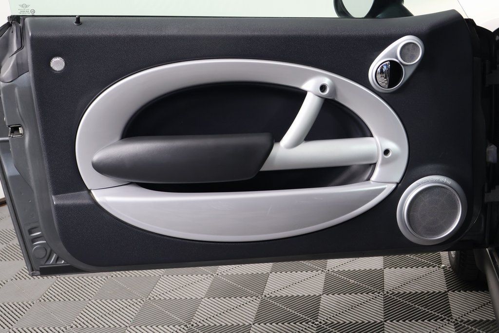 Thumbnail: 2006 MINI Cooper - 12