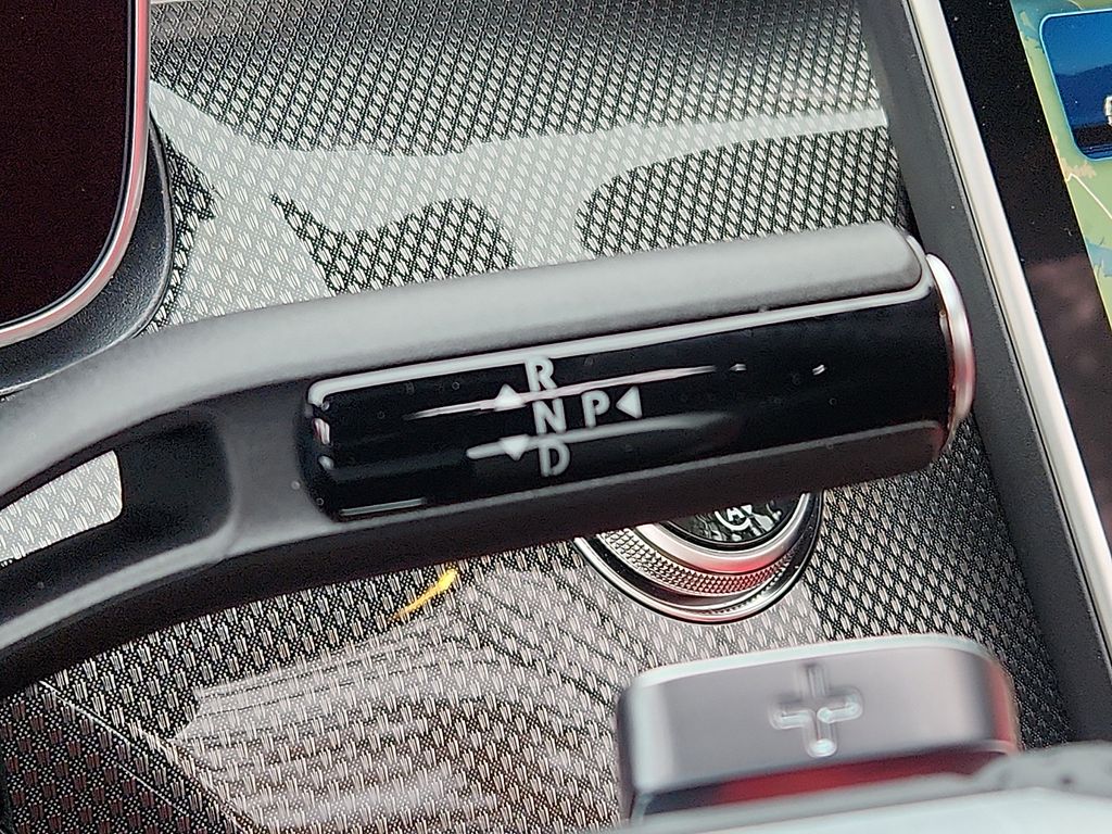 Thumbnail: 2026 Mercedes-Benz CLE - 10