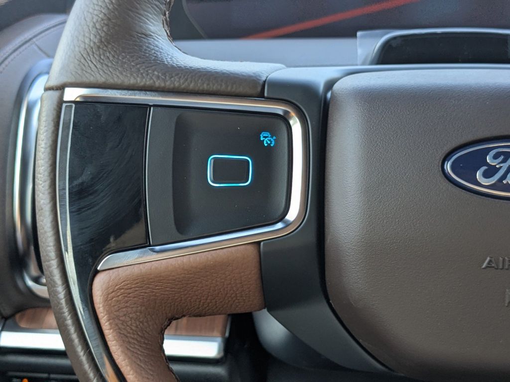 2025 Ford Expedition King Ranch