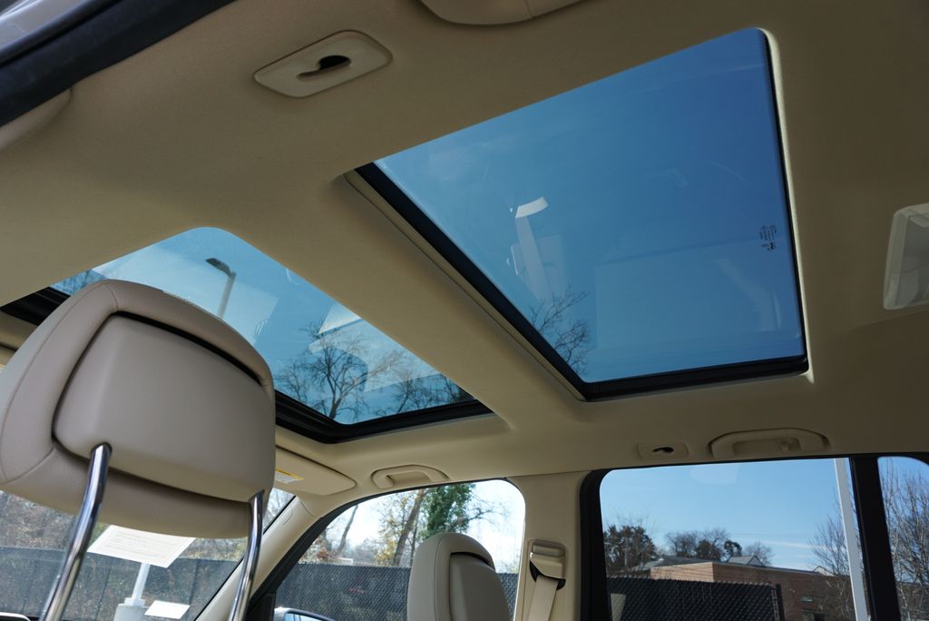 Thumbnail: 2014 Mercedes-Benz GLK - 16