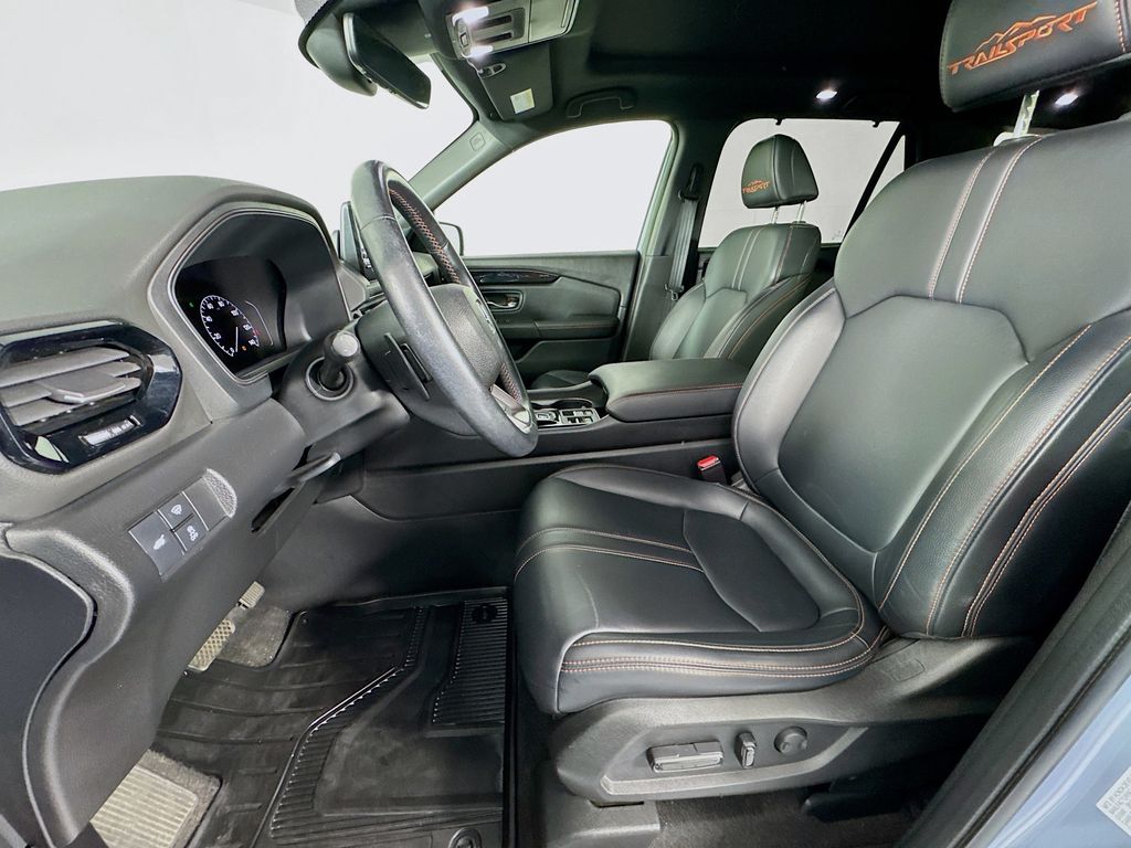 Used Car 2023 Honda Pilot  Trailsport For Sale Under $40,000 In Austin, Texas