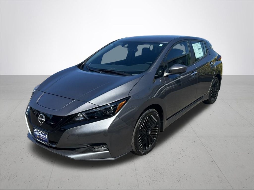 2025 Nissan Leaf SV Plus