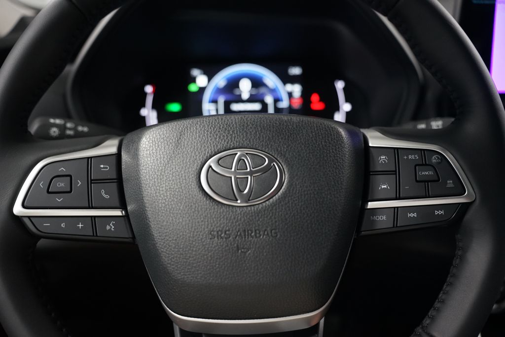 Thumbnail: 2026 Toyota Grand Highlander - 19