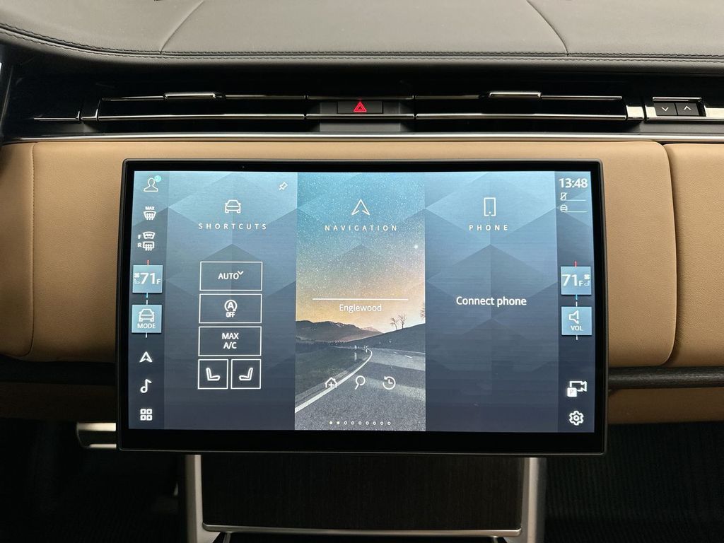 Thumbnail: 2026 Land Rover Range Rover - 13