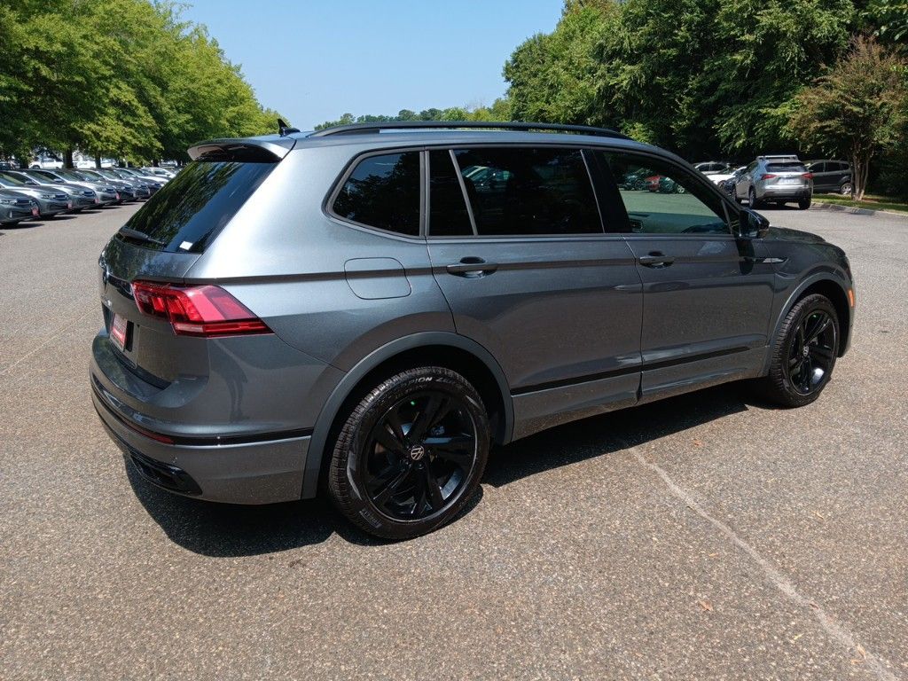 2024 Volkswagen Tiguan 2.0T SE R-Line Black 5