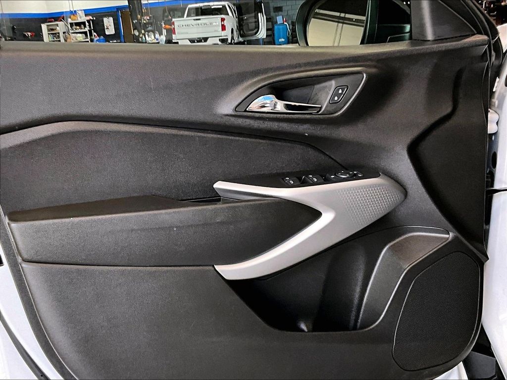 2024 Chevrolet Trax — photo 9