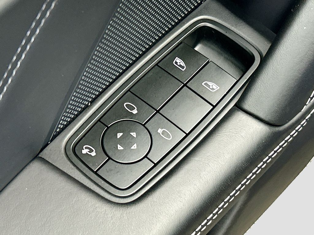 Thumbnail: 2024 Porsche 911 - 24