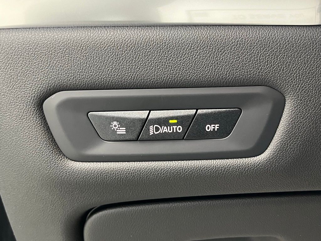 Thumbnail: 2024 BMW X5 - 20