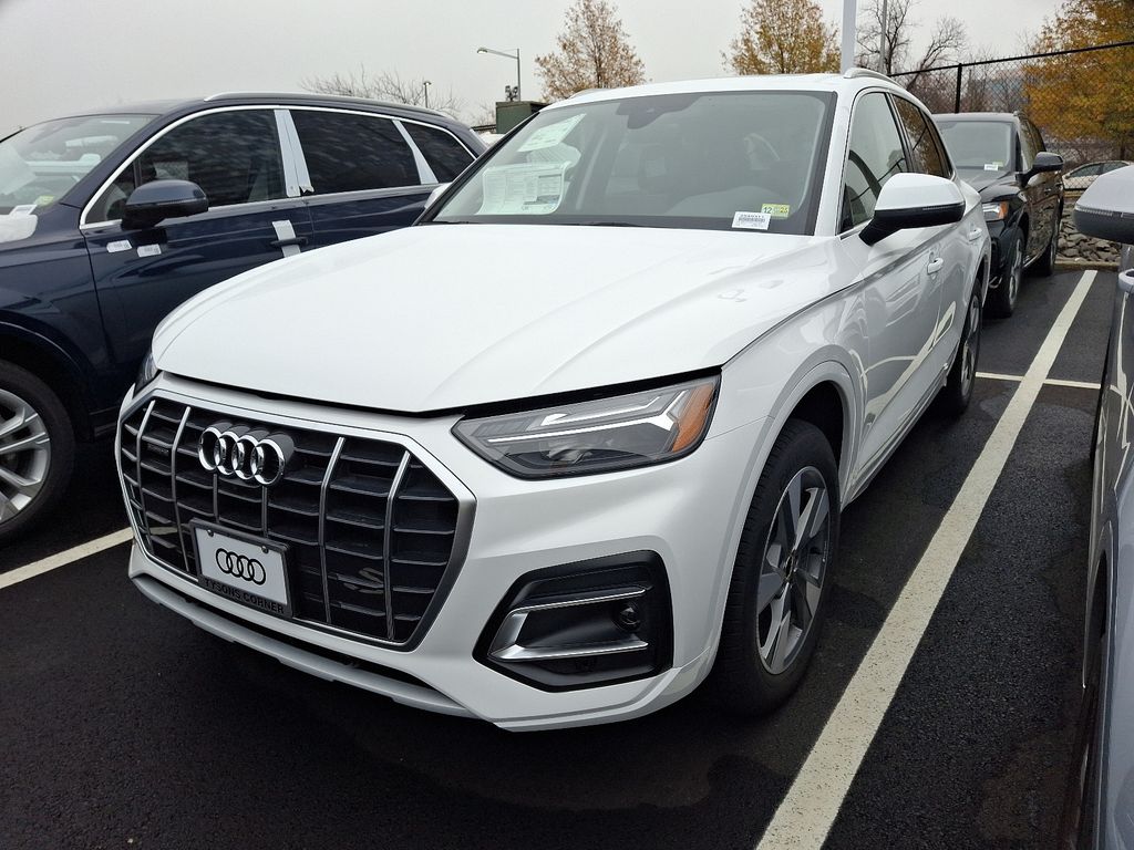 2025 Audi Q5  -
                Vienna, VA