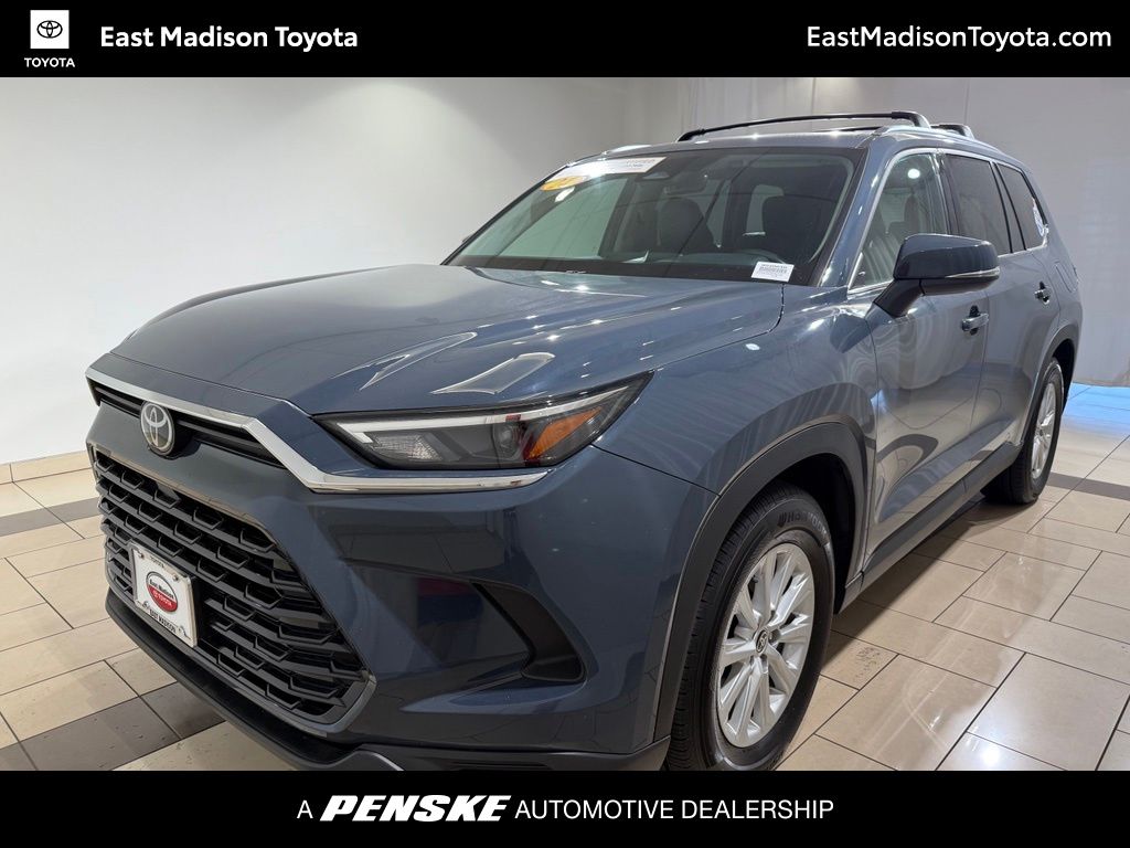 Thumbnail: 2024 Toyota Grand Highlander - 1