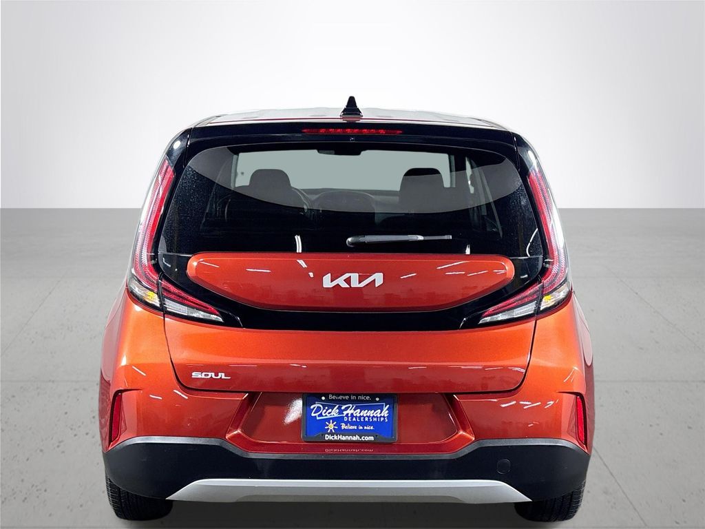 2023 Kia Soul LX