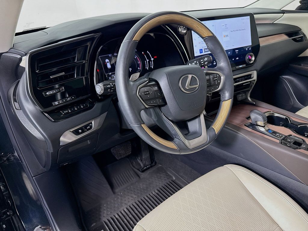 Thumbnail: 2023 Lexus RX - 9