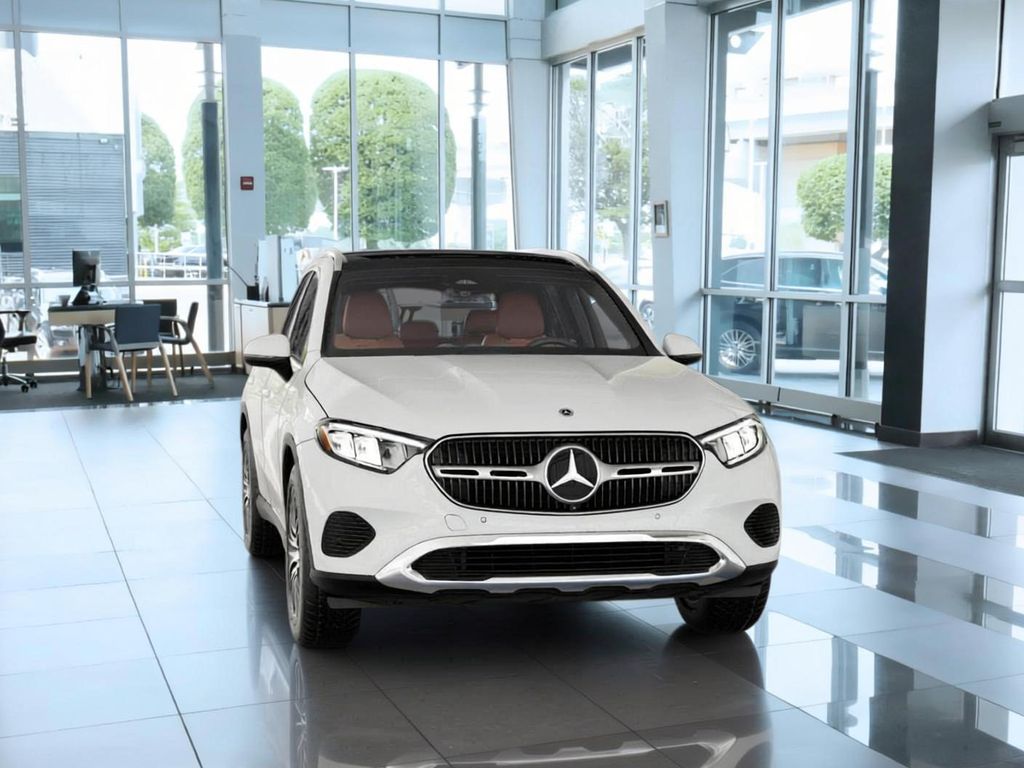 Thumbnail: 2027 Mercedes-Benz GLC - 8