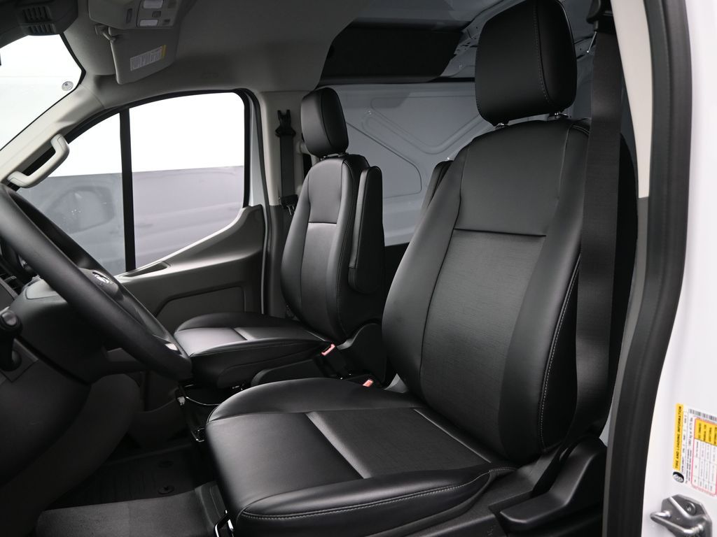 2025 Ford Transit 350